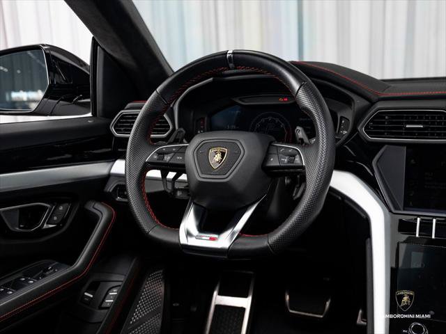 Used 2019 Lamborghini Urus AWD/4WD image 24