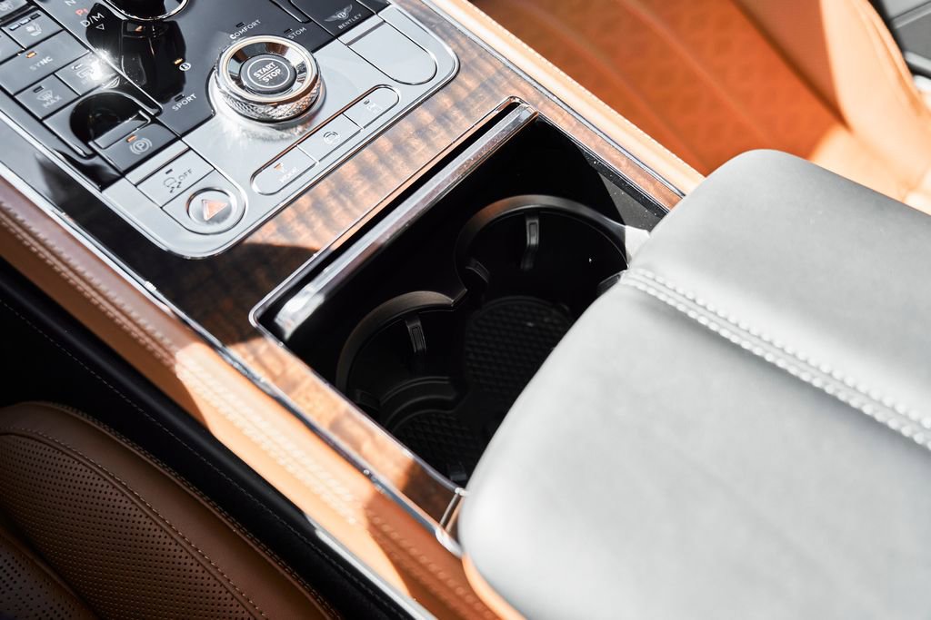 Used 2025 Bentley Continental GT Speed AWD/4WD image 48
