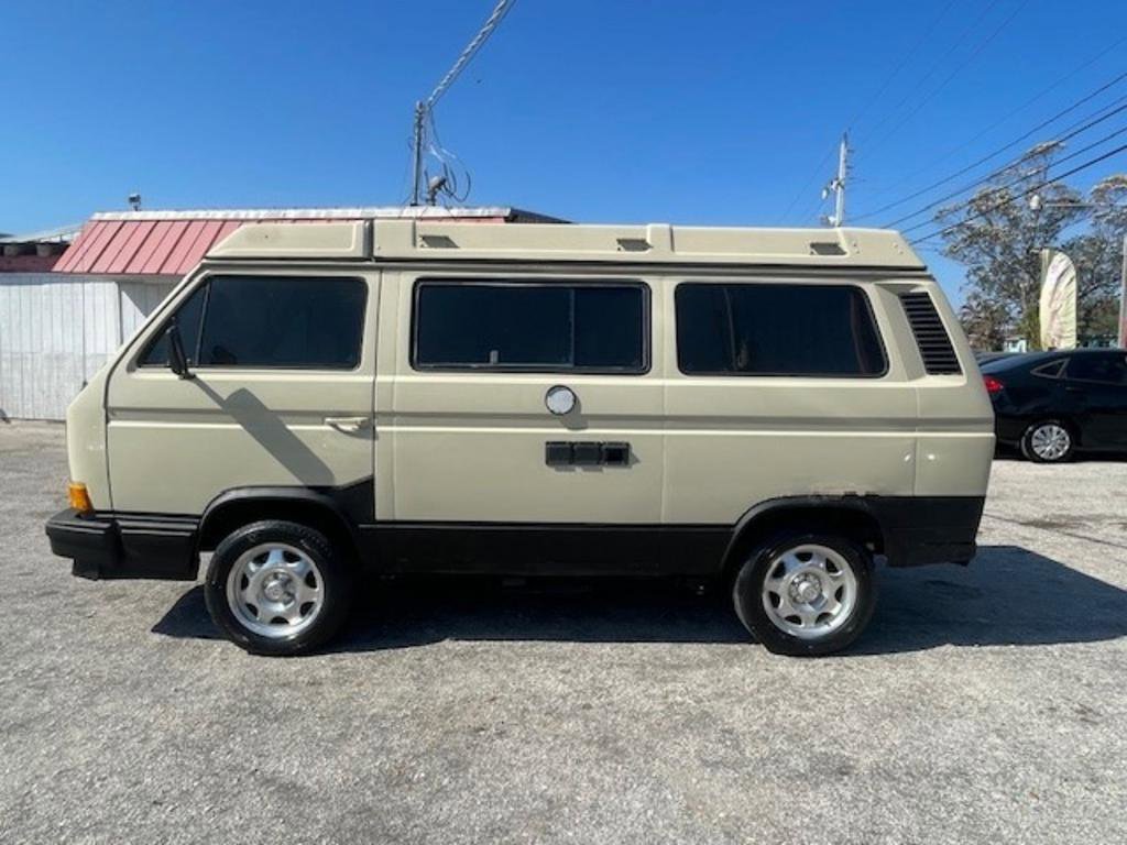 Used 1987 Volkswagen Vanagon GL image 3