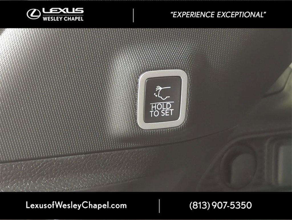 Used 2025 Jeep Grand Cherokee Limited w/ Trailer Tow Package image 9