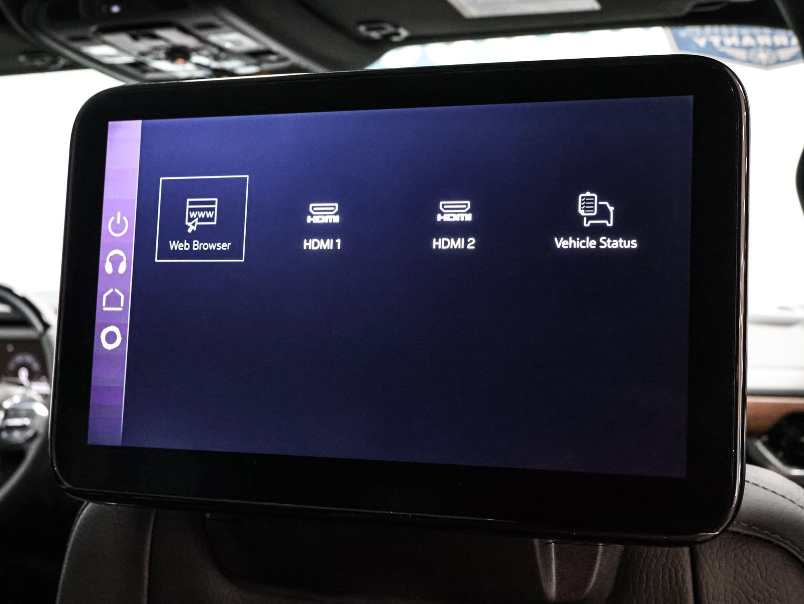 New 2026 GMC Yukon XL Denali w/ Denali Reserve Package image 28