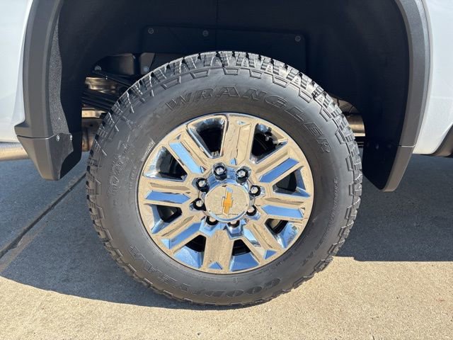 New 2026 Chevrolet Silverado 2500 High Country w/ High Country Premium Package image 9