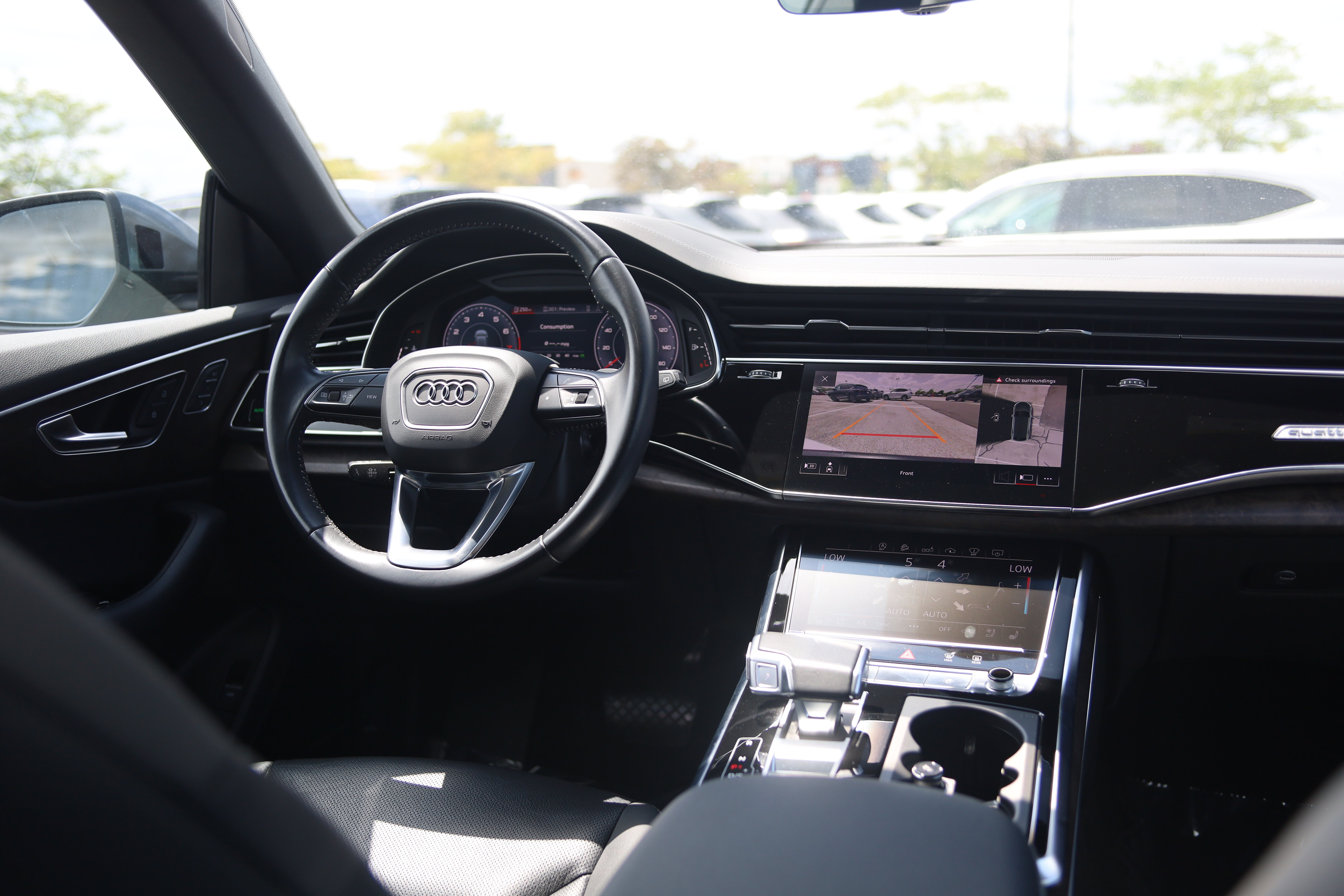 Used 2020 Audi Q8 Prestige w/ Prestige Package AWD/4WD image 36