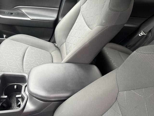 Used 2023 Toyota RAV4 XLE image 21