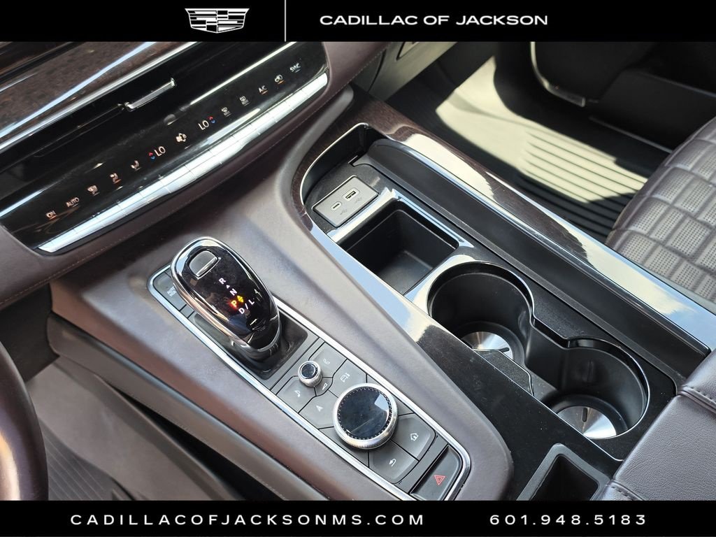 Used 2024 Cadillac Escalade ESV Sport Platinum w/ LPO, ONYX Package AWD/4WD image 25