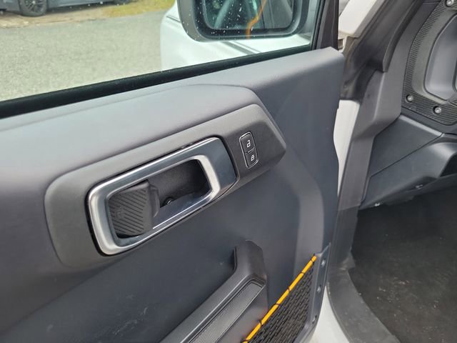 Used 2024 Ford Bronco Badlands image 10