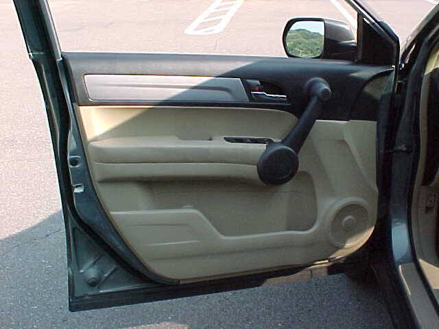 Used 2010 Honda CR-V EX image 19