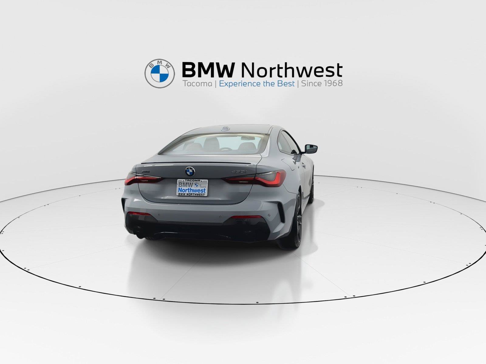 Used 2024 BMW 430i xDrive Coupe w/ M Sport Package AWD/4WD image 2