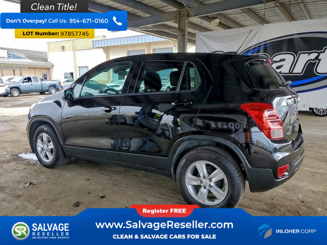 Used 2021 Chevrolet Trax LS w/ Tint and Cruise Package image 3