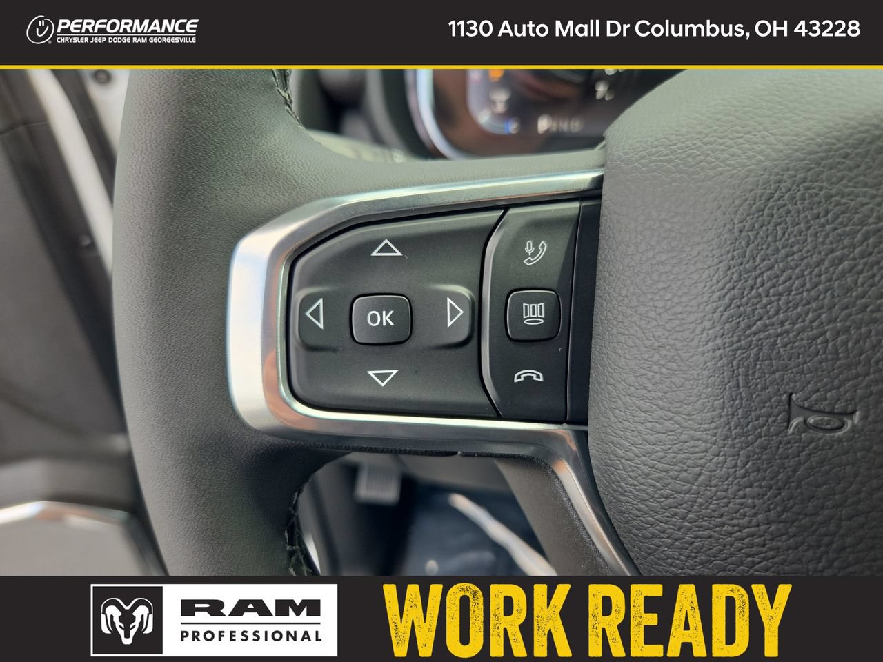 New 2026 RAM 2500 Laramie AWD/4WD image 32