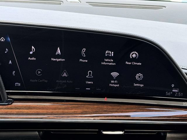 Used 2021 Cadillac Escalade Premium Luxury AWD/4WD image 13
