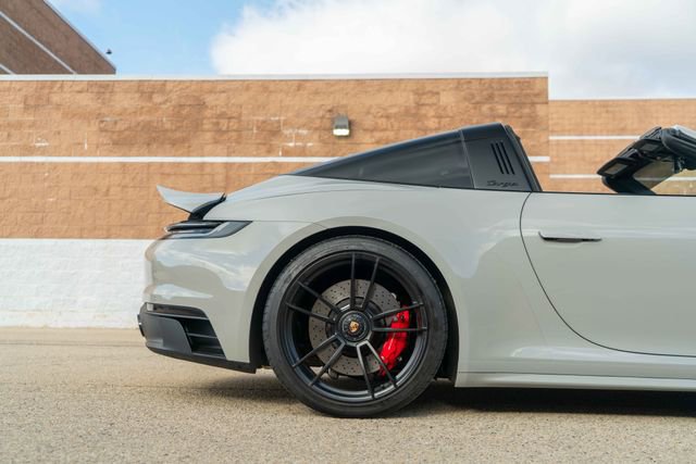 Used 2023 Porsche 911 Targa 4 GTS image 40