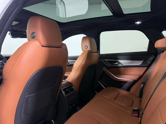New 2026 Jaguar F-PACE R-Dynamic S AWD/4WD image 19