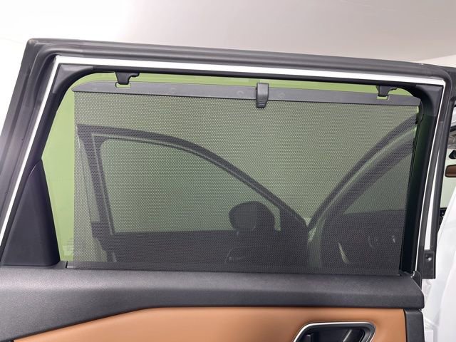 New 2026 Nissan Rogue Platinum image 42