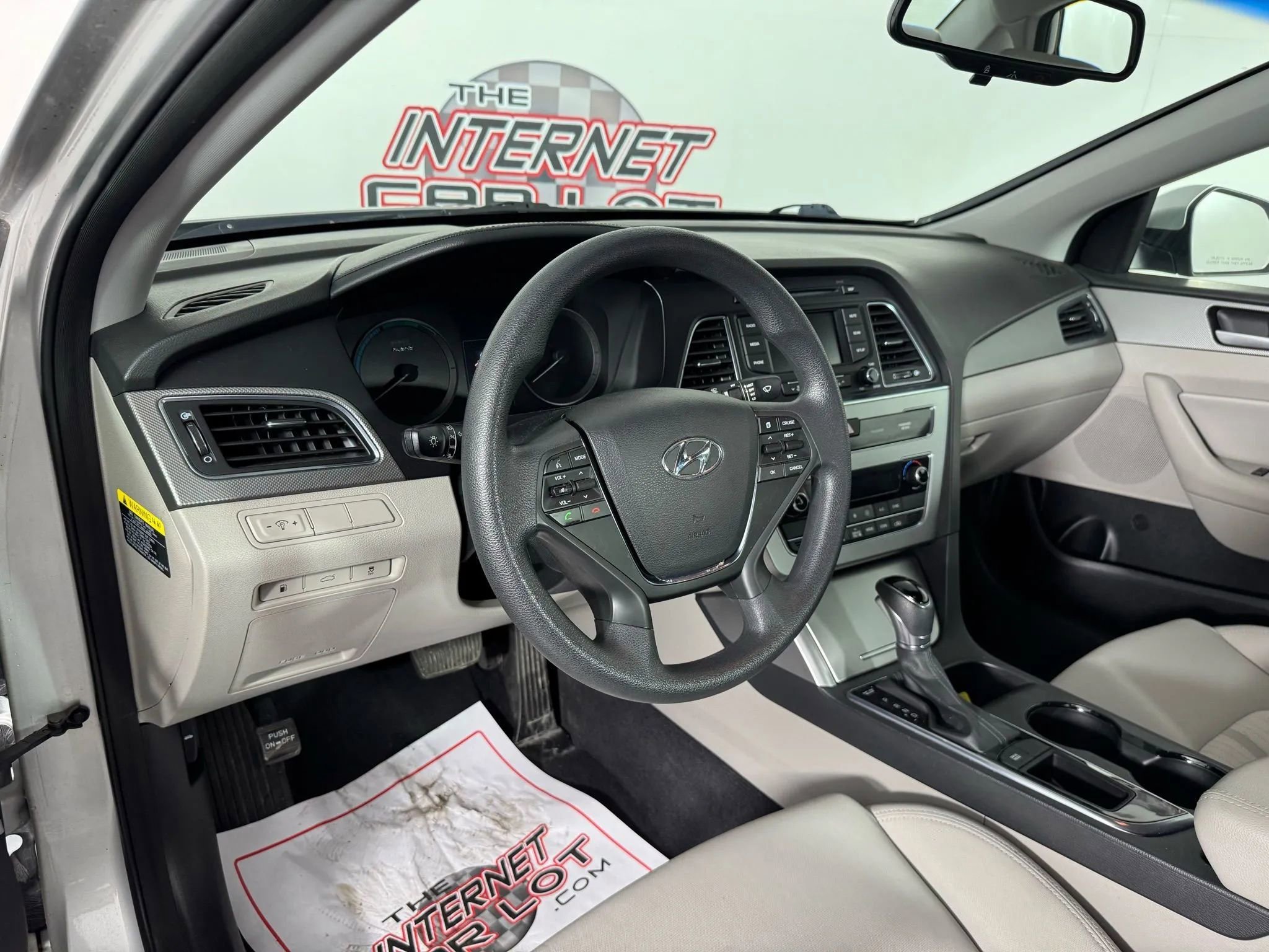 Used 2016 Hyundai Sonata SE image 10