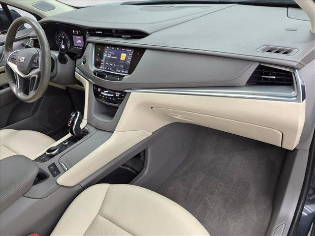 Used 2023 Cadillac XT5 Premium Luxury w/ Technology Package FWD image 23