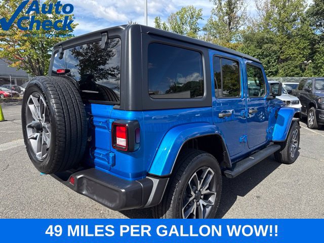 Used 2024 Jeep Wrangler Unlimited w/ Convenience Group AWD/4WD image 16