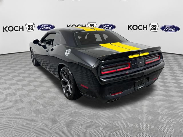 Used 2019 Dodge Challenger R/T RWD image 6