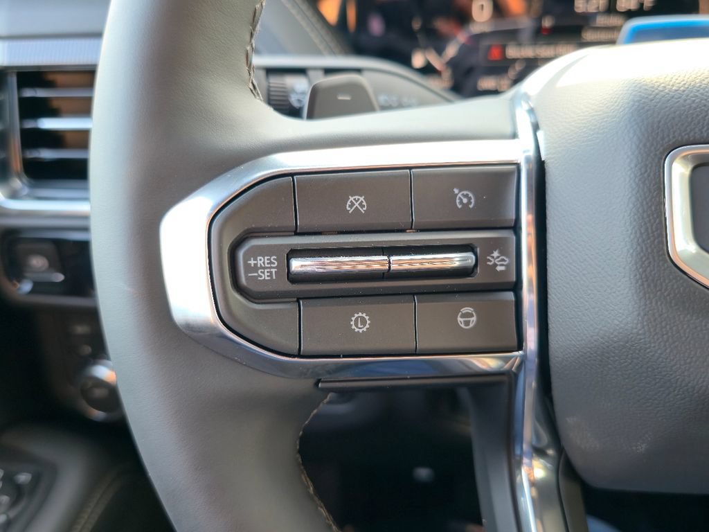 New 2026 GMC Yukon XL Elevation w/ Elevation Premium Package AWD/4WD image 18
