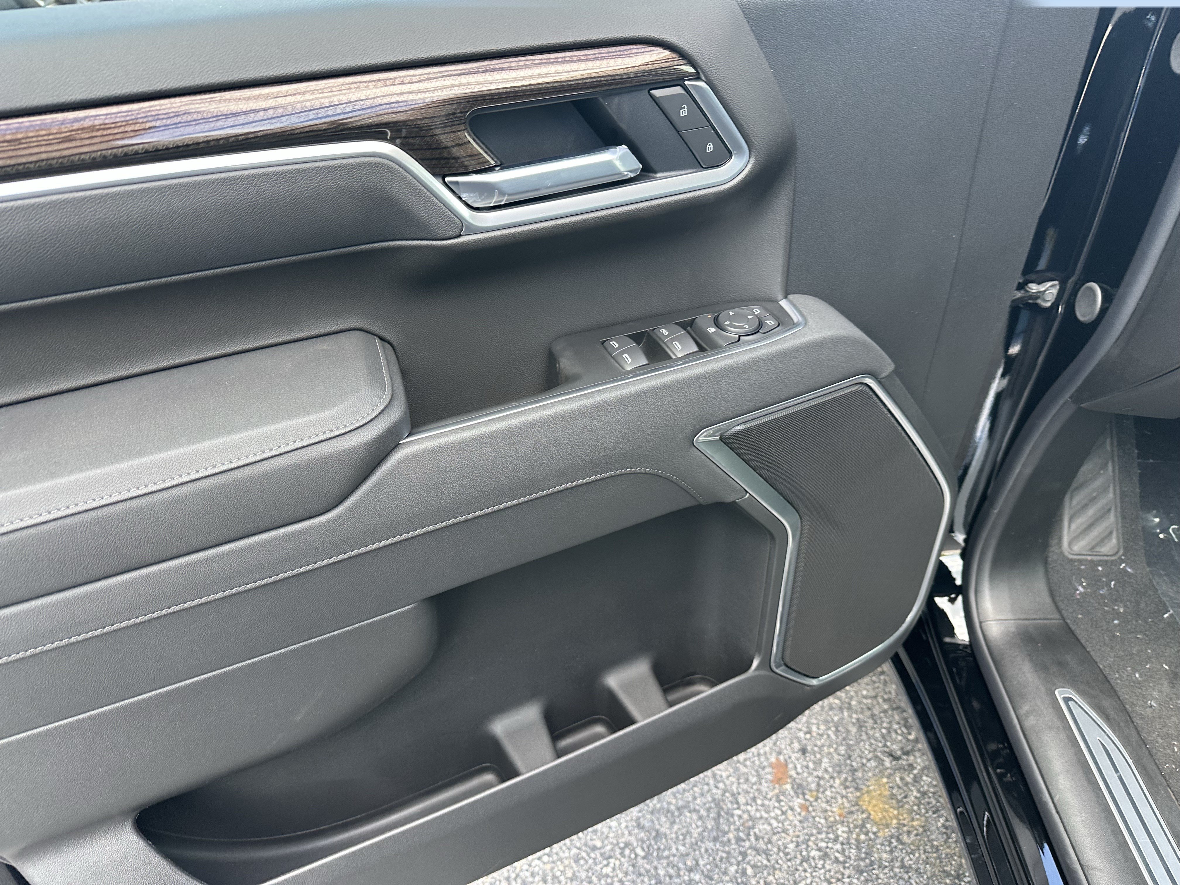 New 2026 Chevrolet Silverado 1500 LT AWD/4WD image 6