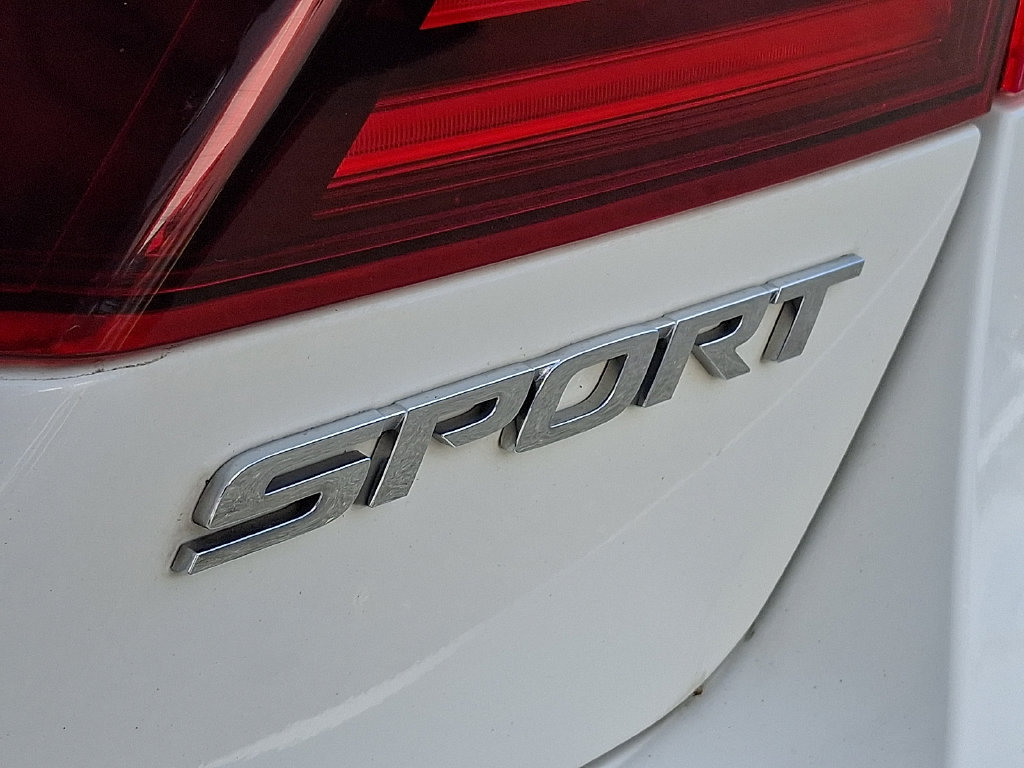Used 2017 Honda Accord Sport image 30