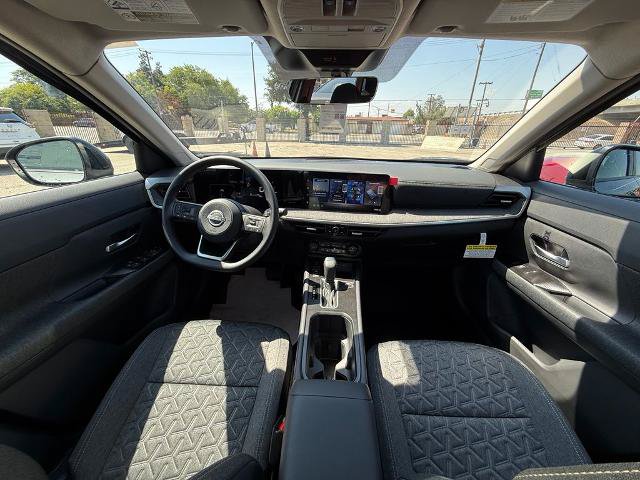 New 2026 Nissan Kicks SV w/ SV Premium Package FWD image 13