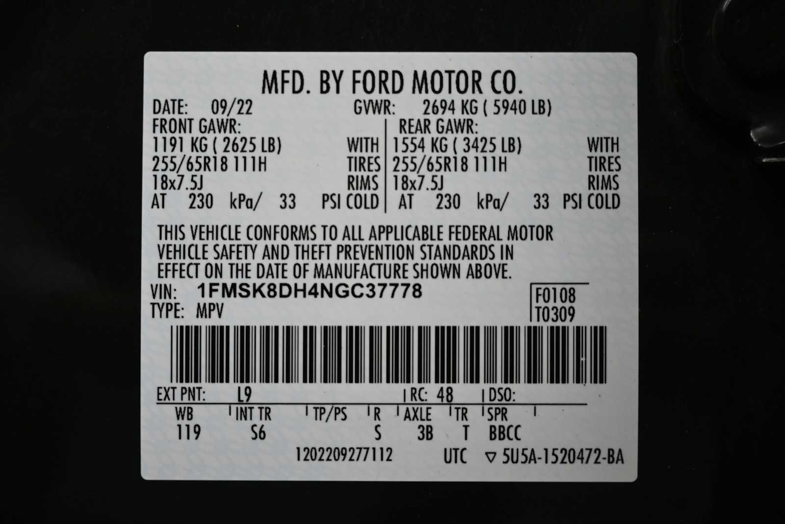 Used 2022 Ford Explorer XLT w/ Equipment Group 202A AWD/4WD image 12