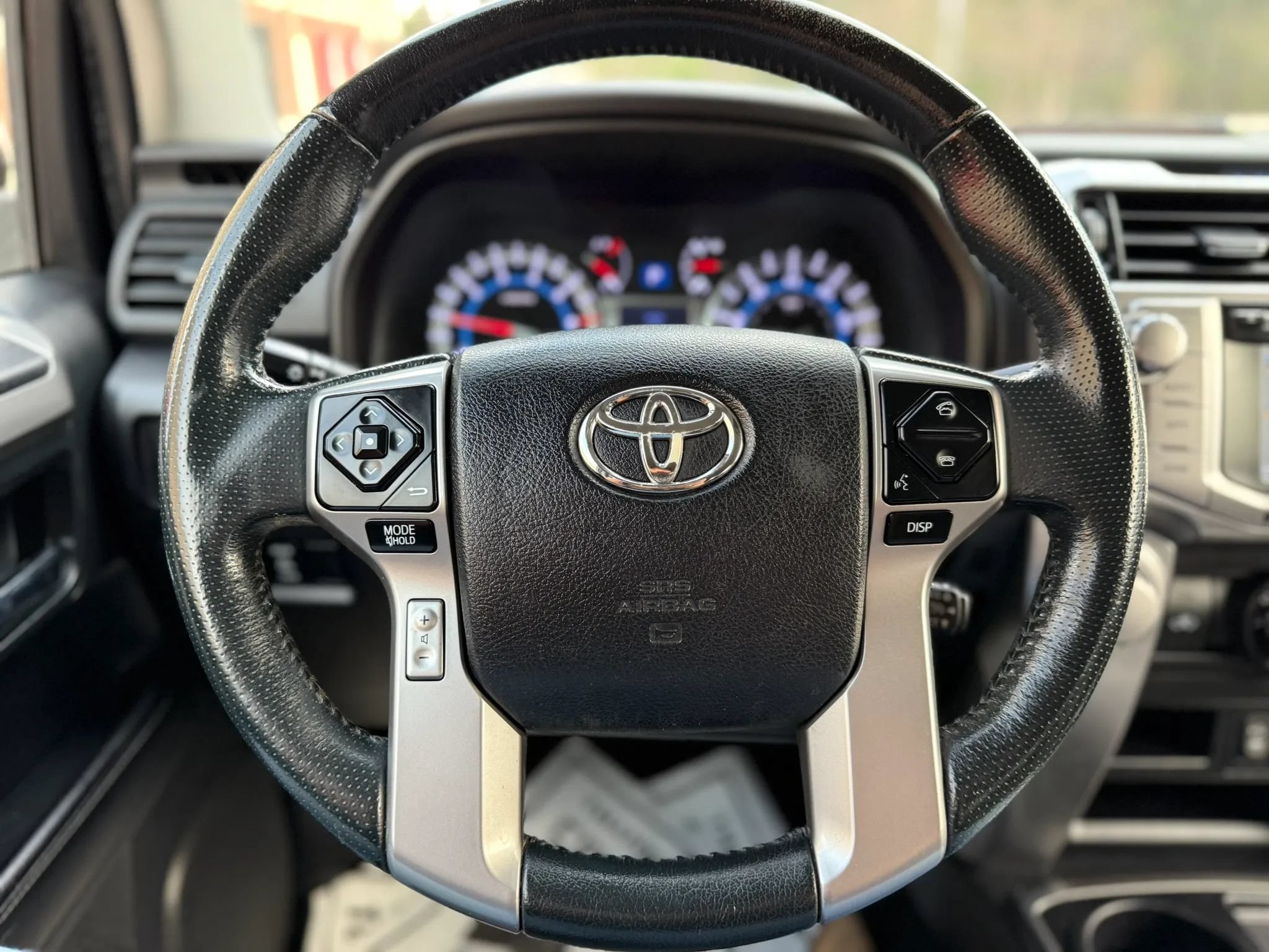 Used 2015 Toyota 4Runner SR5 RWD image 33