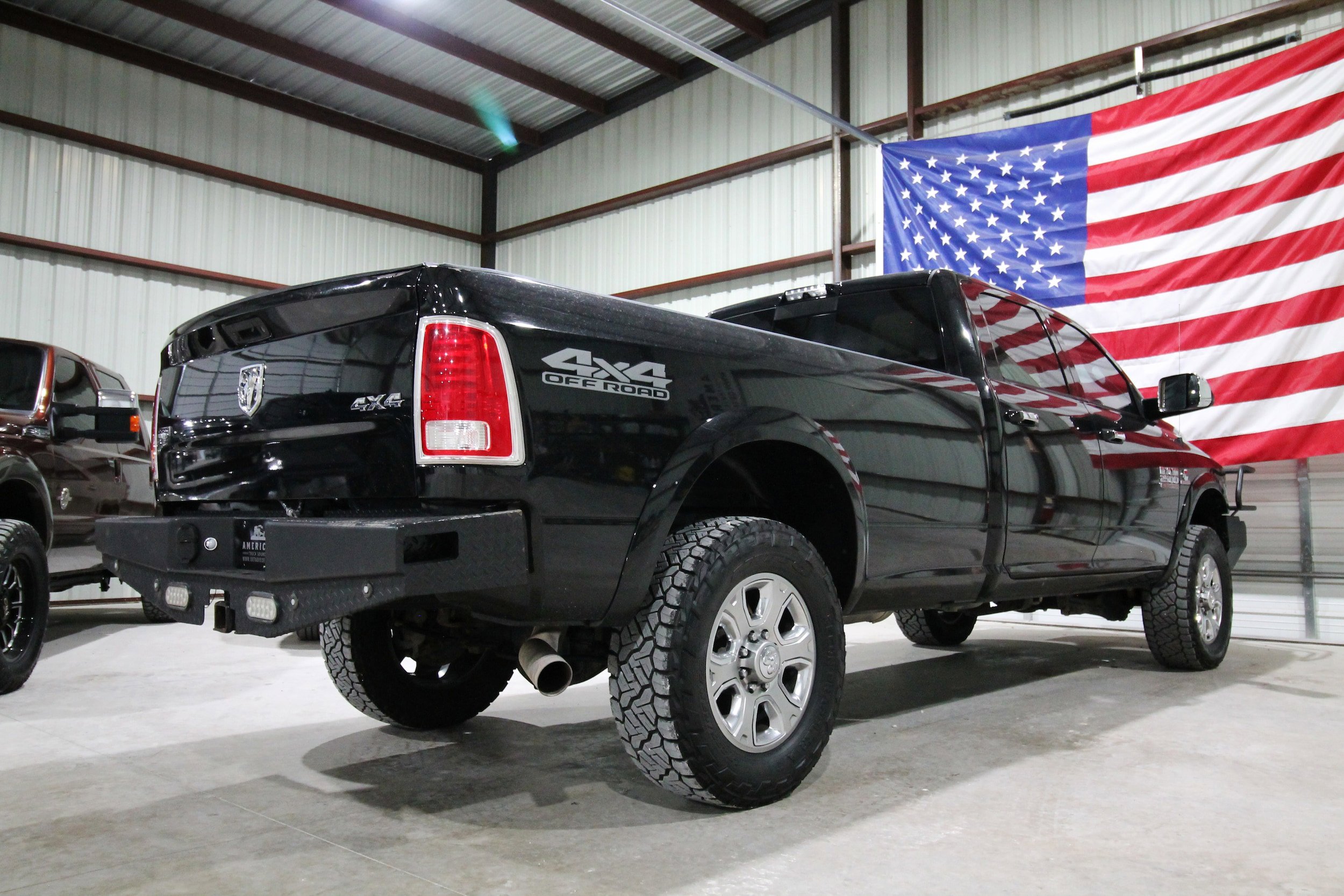 Used 2017 RAM 2500 Laramie w/ Convenience Group AWD/4WD image 12