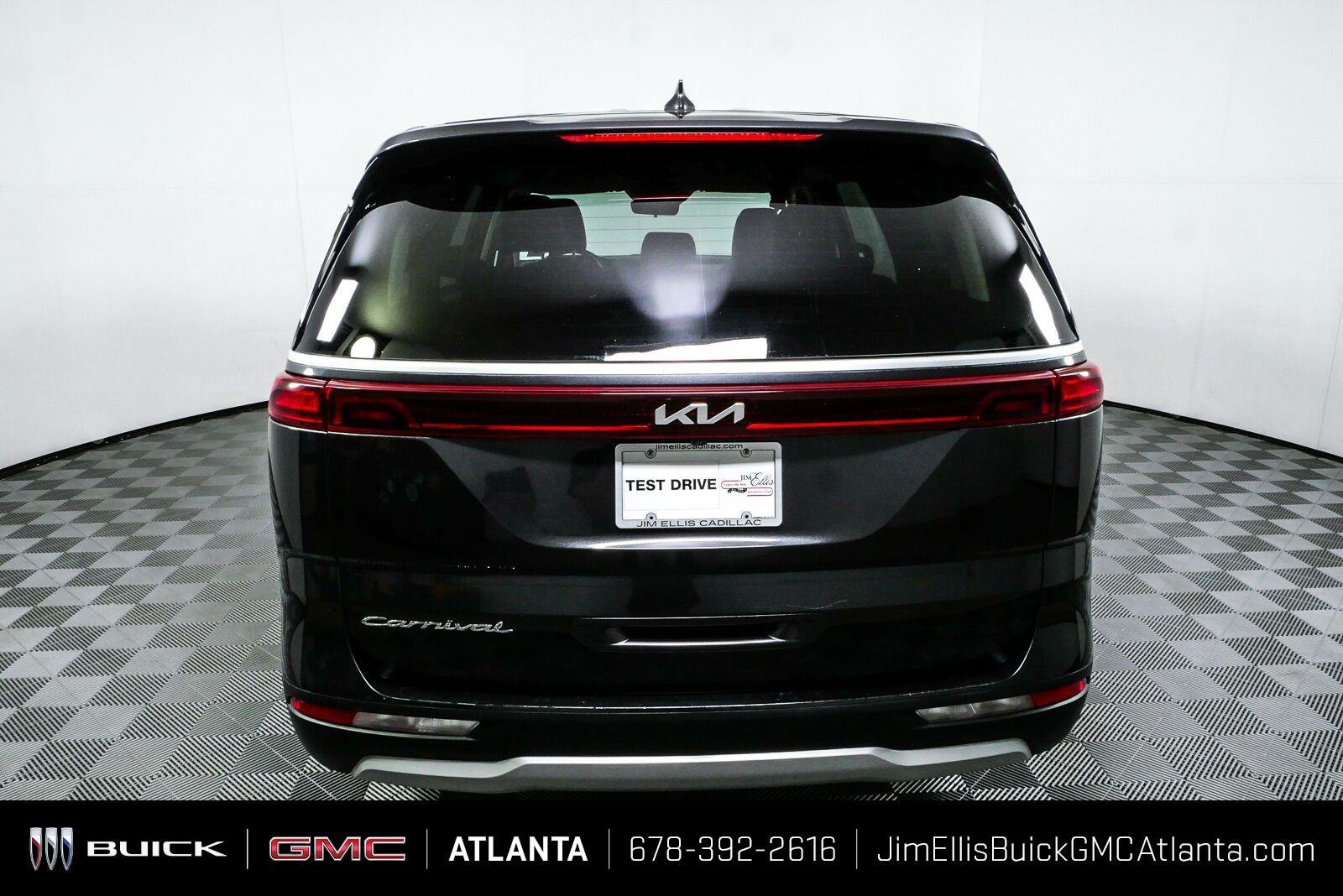 Used 2022 Kia Carnival LX FWD image 26