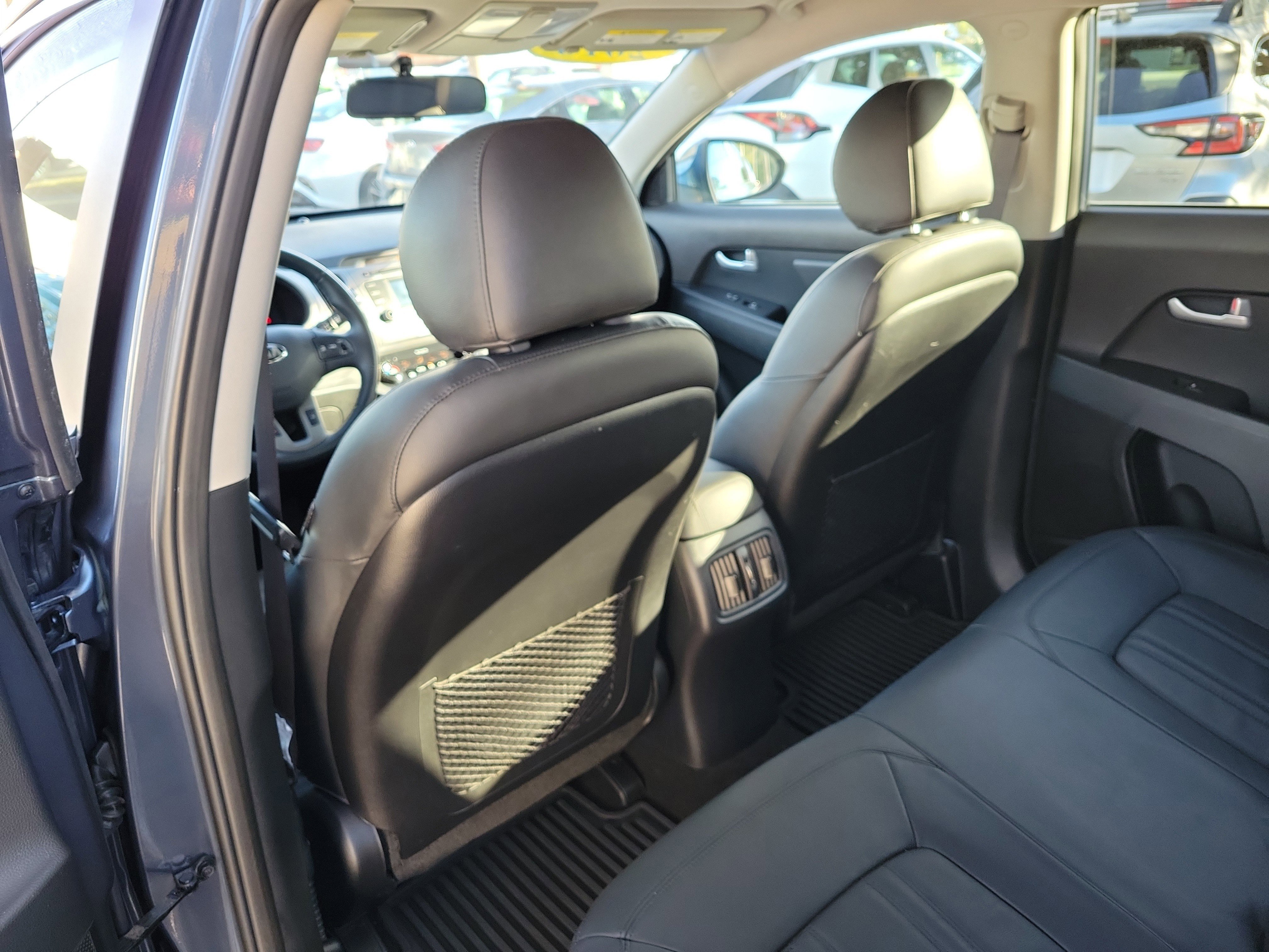 Used 2016 Kia Sportage EX image 16