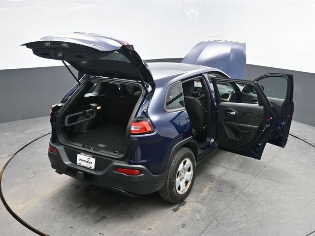 Used 2014 Jeep Cherokee Sport w/ Trailer Tow Group image 42