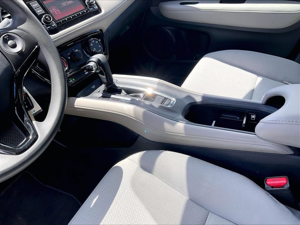 Certified 2019 Honda HR-V LX image 20