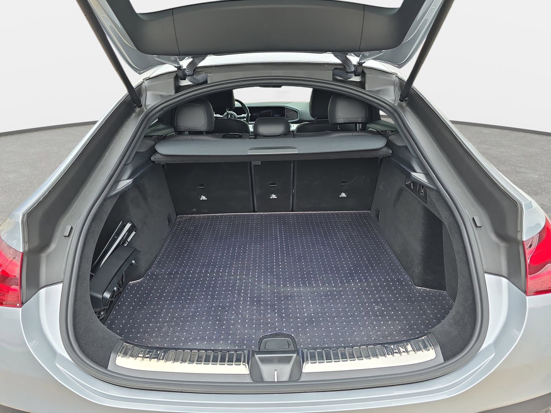 Certified 2024 Mercedes-Benz GLE 53 AMG 4MATIC Coupe image 12