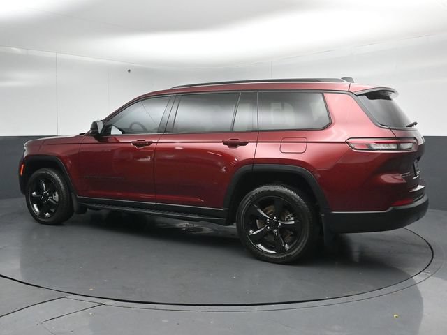 Used 2023 Jeep Grand Cherokee L Laredo AWD/4WD image 5