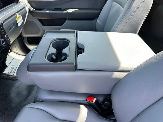 New 2024 Ford F350 XL w/ XL Chrome Package image 30