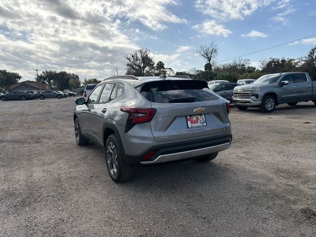New 2026 Chevrolet Trax LT w/ Driver Confidence Package image 8