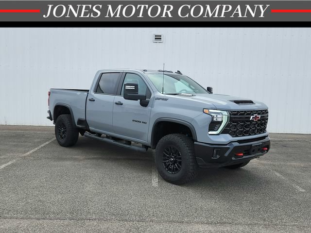 Used 2025 Chevrolet Silverado 2500 ZR2 w/ Technology Package image 1