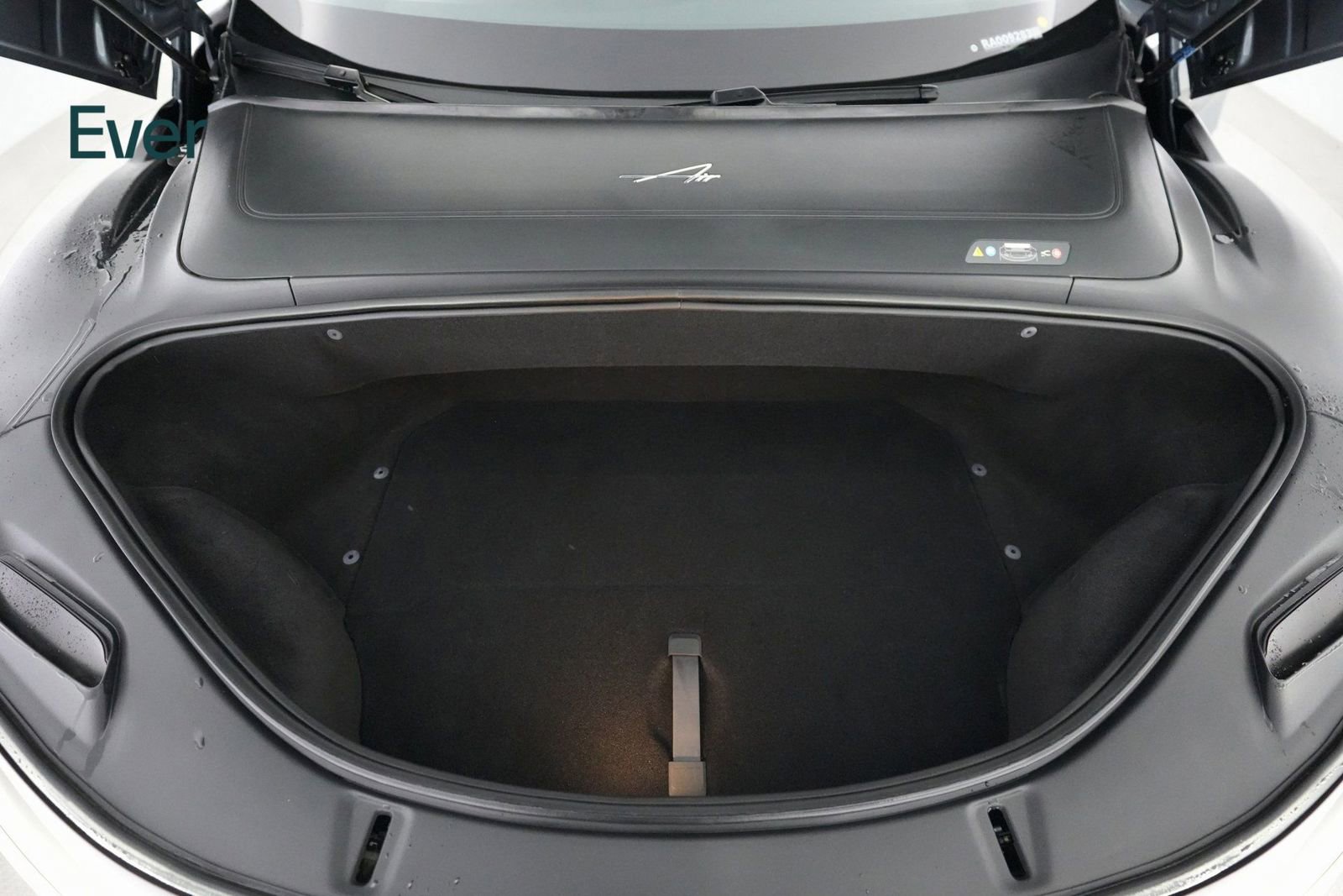 Used 2024 Lucid Air Touring image 25