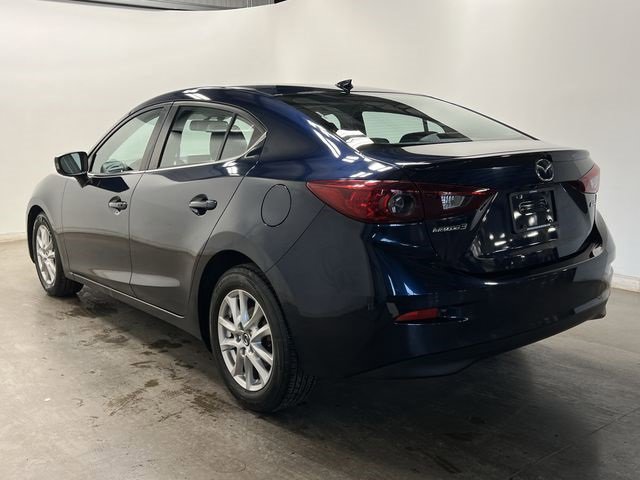 Used 2016 MAZDA MAZDA3 i Touring w/ Popular Equipment Package image 32