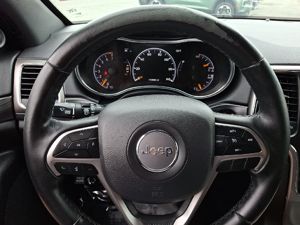 Used 2019 Jeep Grand Cherokee Laredo AWD/4WD image 18