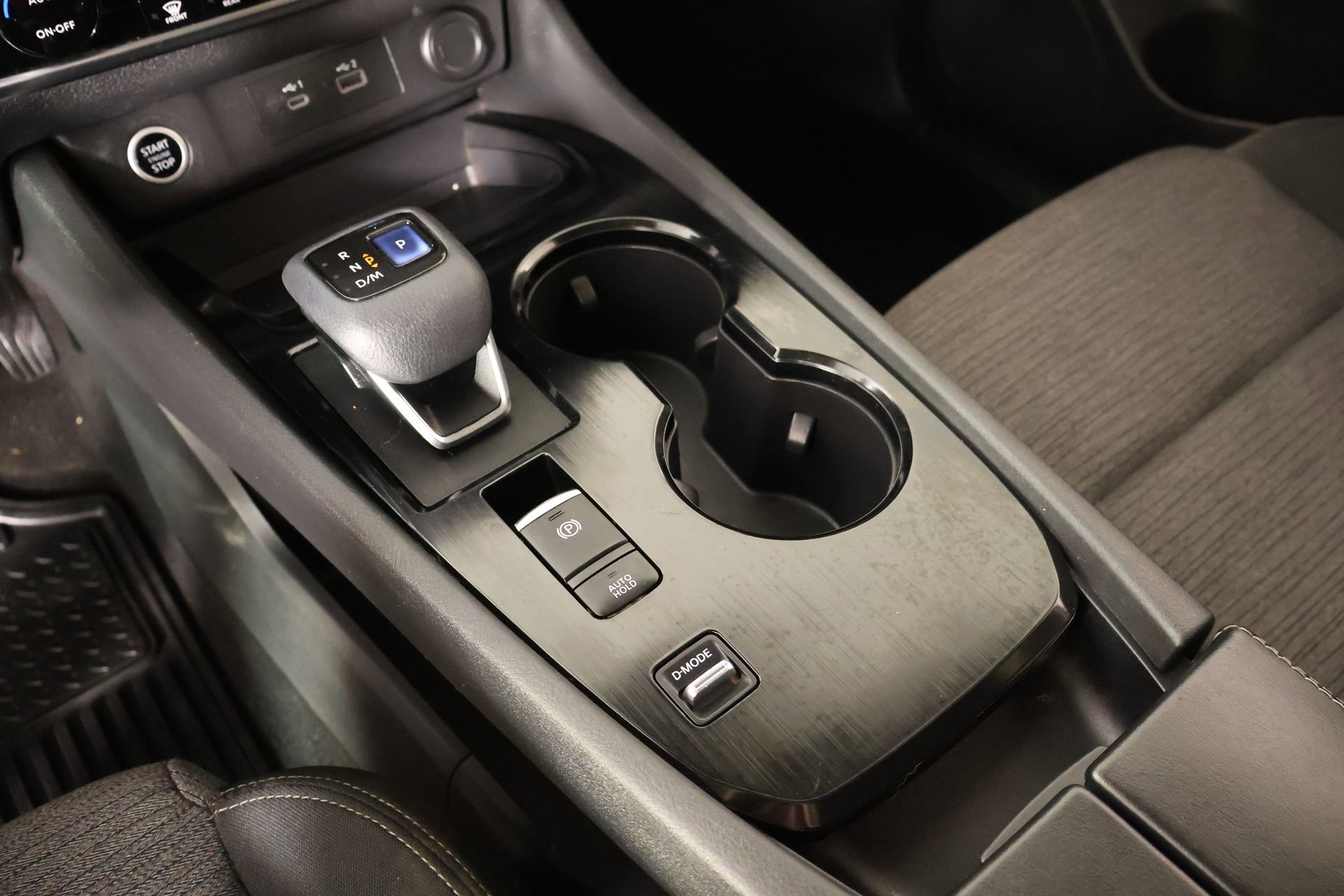 Used 2021 Nissan Rogue SV image 7