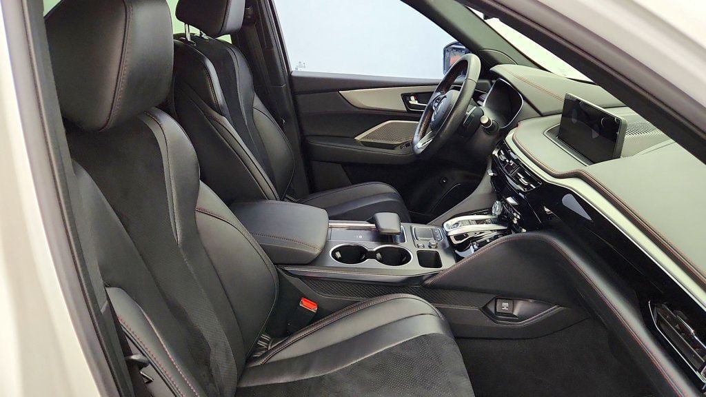 Used 2024 Acura MDX A-Spec AWD/4WD image 26