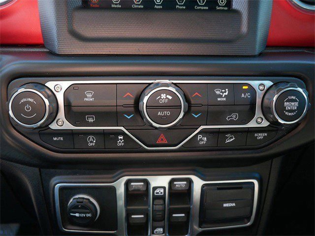 Used 2018 Jeep Wrangler Unlimited Rubicon AWD/4WD image 16