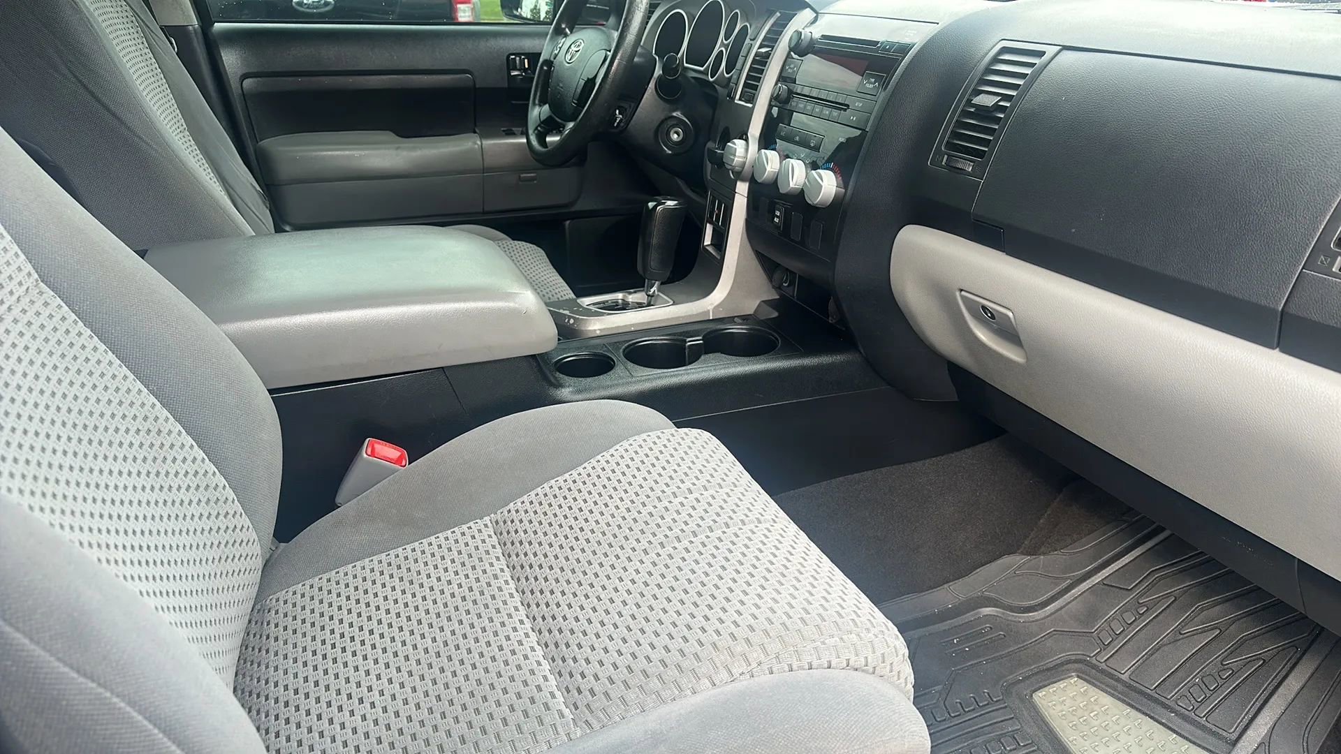 Used 2012 Toyota Tundra SR5 image 15