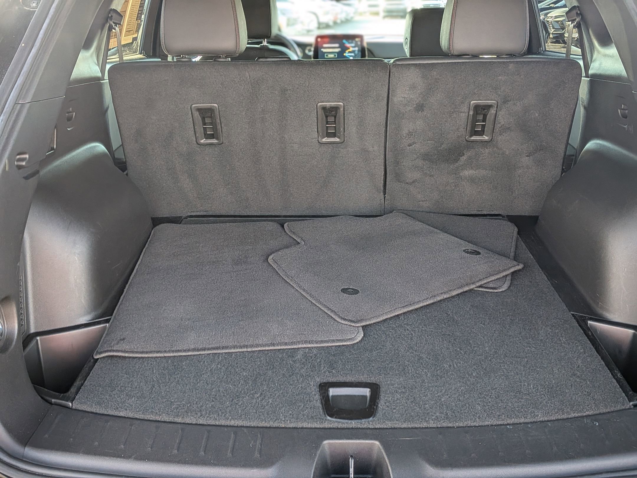 Used 2025 Chevrolet Blazer RS image 34