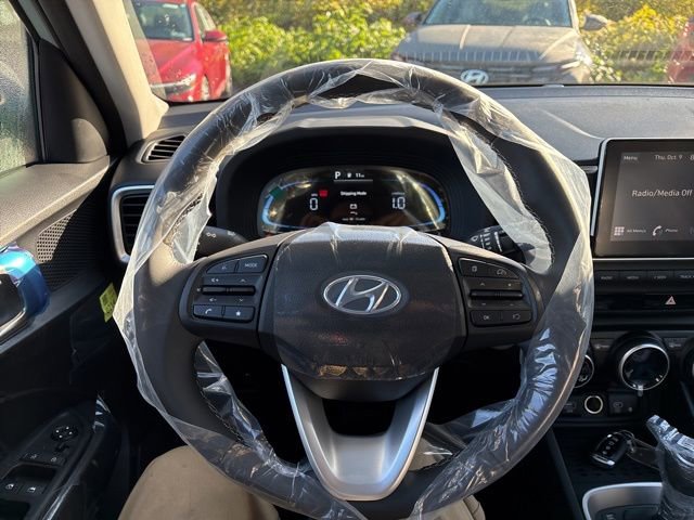 New 2026 Hyundai Venue SEL image 11