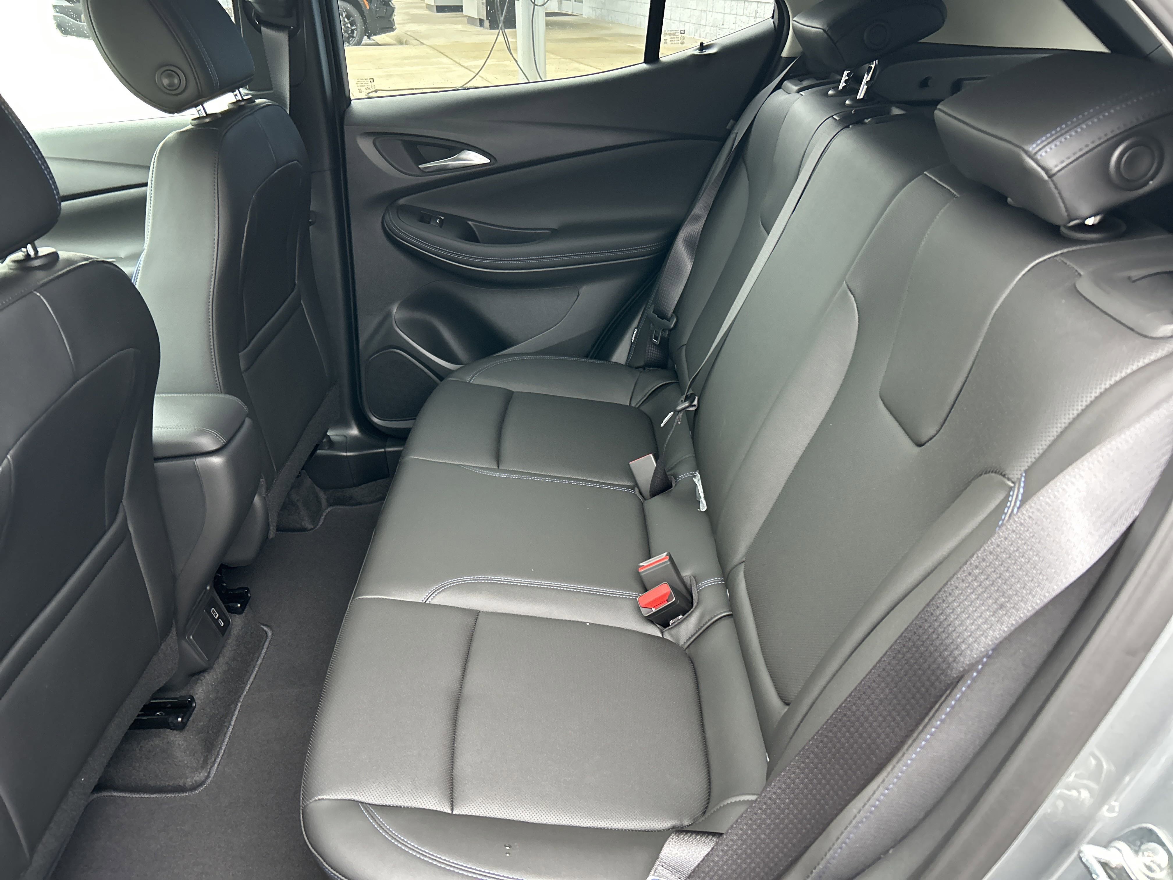 New 2026 Buick Encore GX Sport Touring image 43