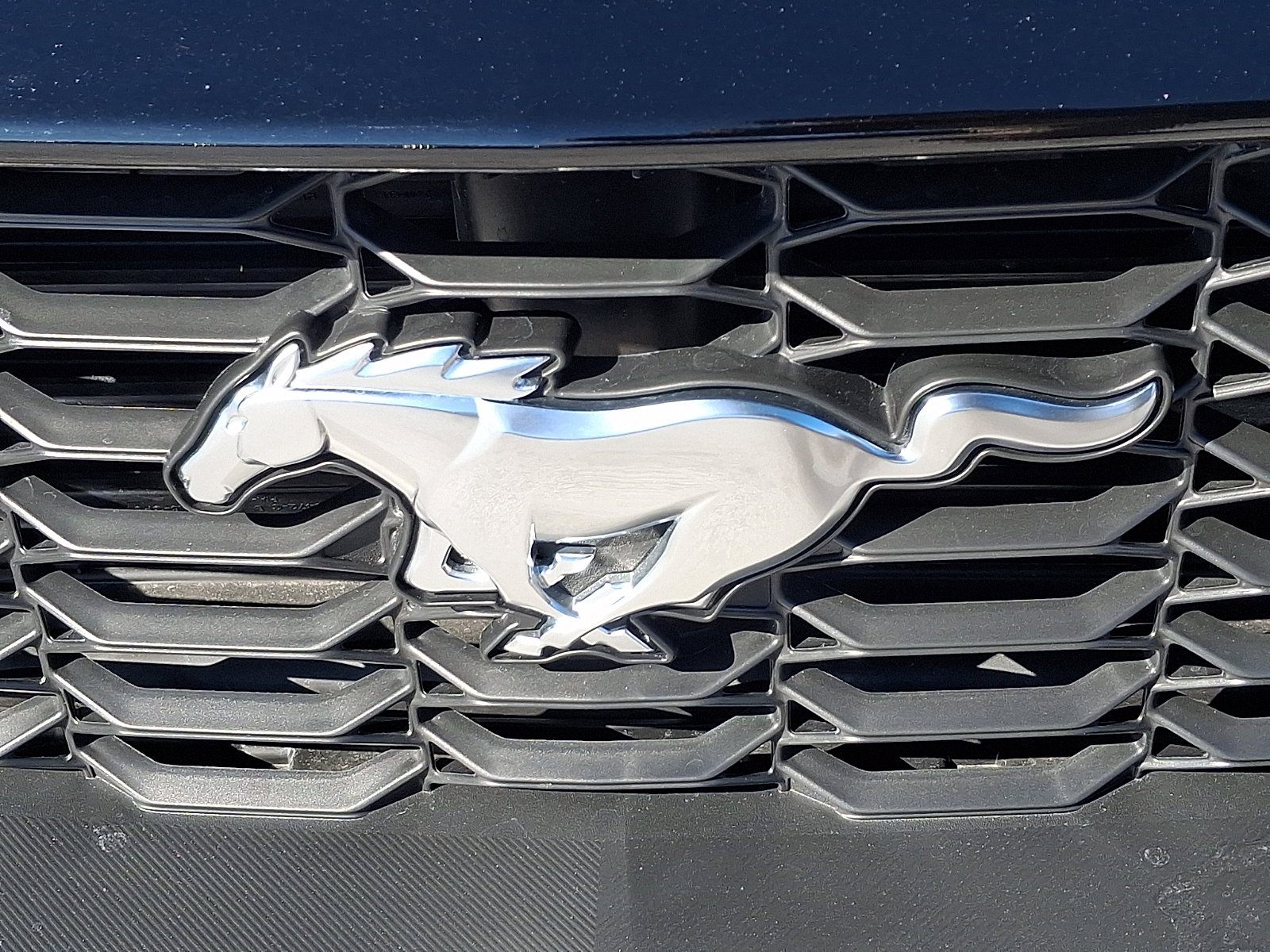 Certified 2025 Ford Mustang Coupe image 30