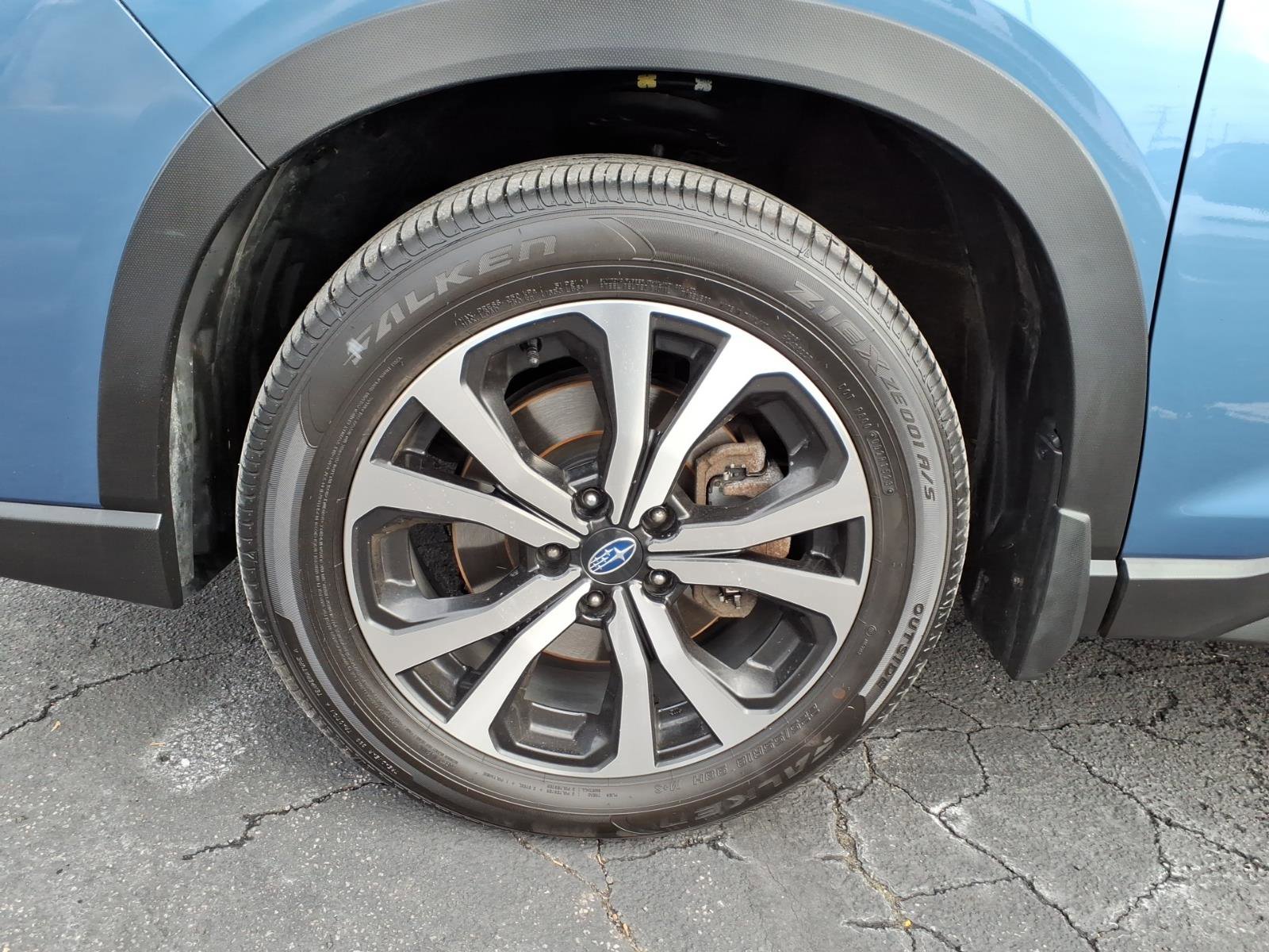 Used 2020 Subaru Forester Limited image 9